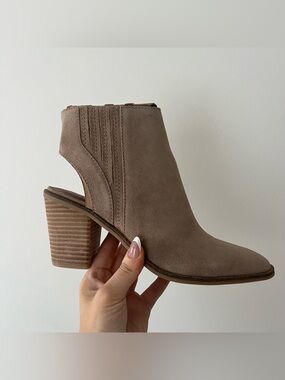 Lucky Brand Shyna Taupe Suede Cutout Block Heel Bootie